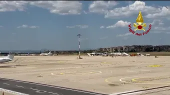 INCENDI BOSCHIVI IN PORTOGALLO: DECOLLATI DUE CANADAIR DALL'ITALIA