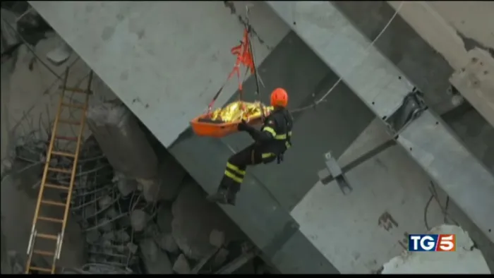 Servizio del TG5 sui Vigili del Fuoco