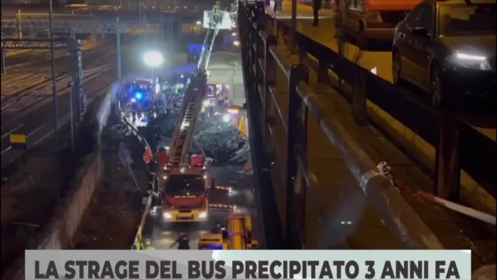TG2 - CADUTA PULLMAN DA CAVALCAVIA A MESTRE